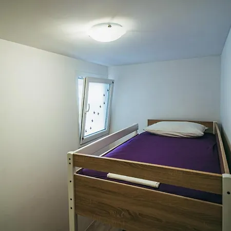 Sea Paradise Apartment